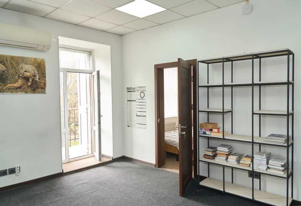 2К 56м Відмінна квартира в центрі міста. ТЕРМІНОВО