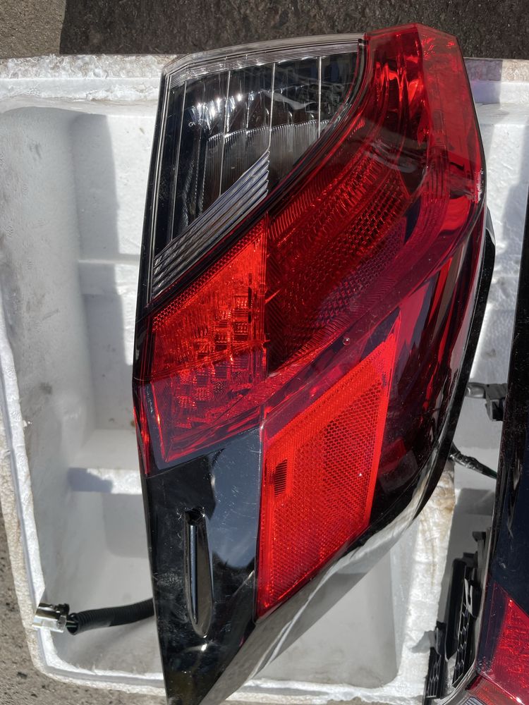 Фонарь, фонарь задній тойота рав4 (toyota rav4) 19-24