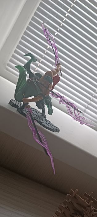 Фігурка Ророноа Зоро з аніме Ванпіс