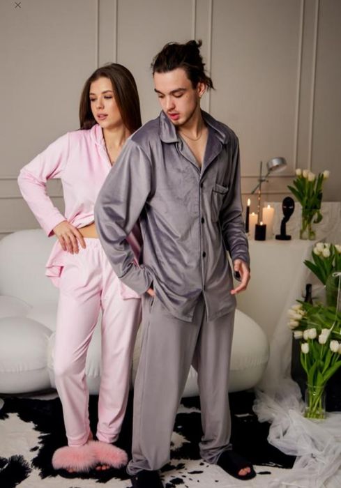 Велюрова пiжама на гудзиках