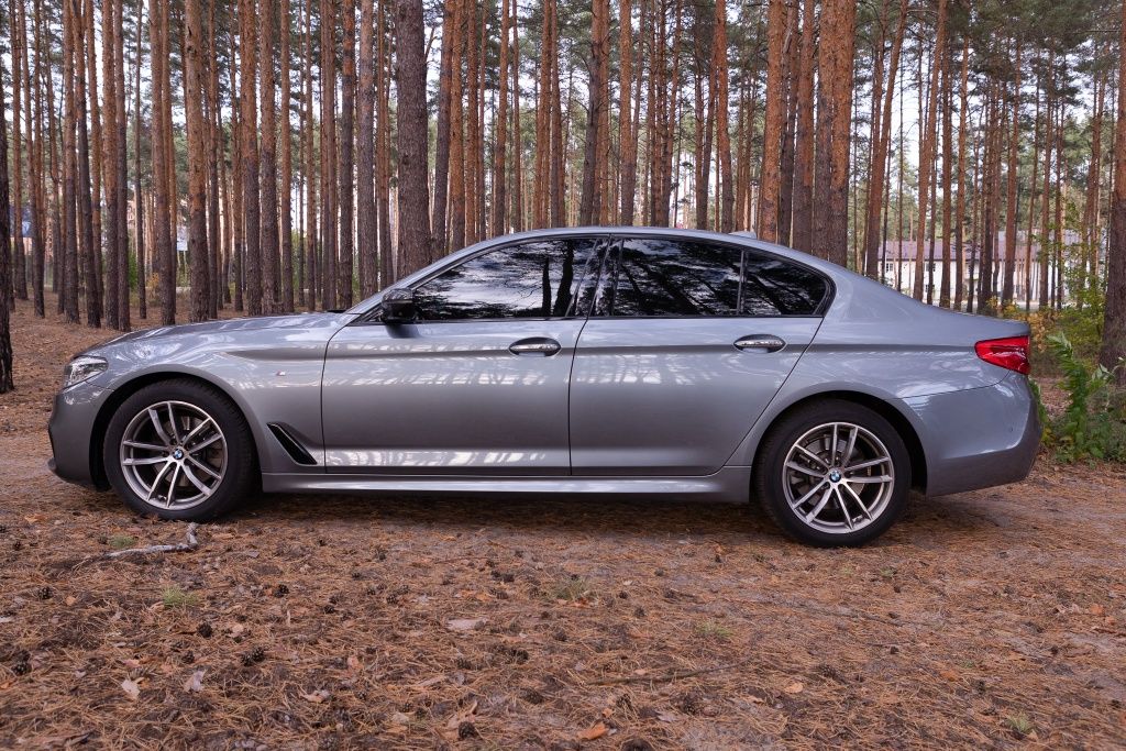 BMW G30 2.0d повний привід