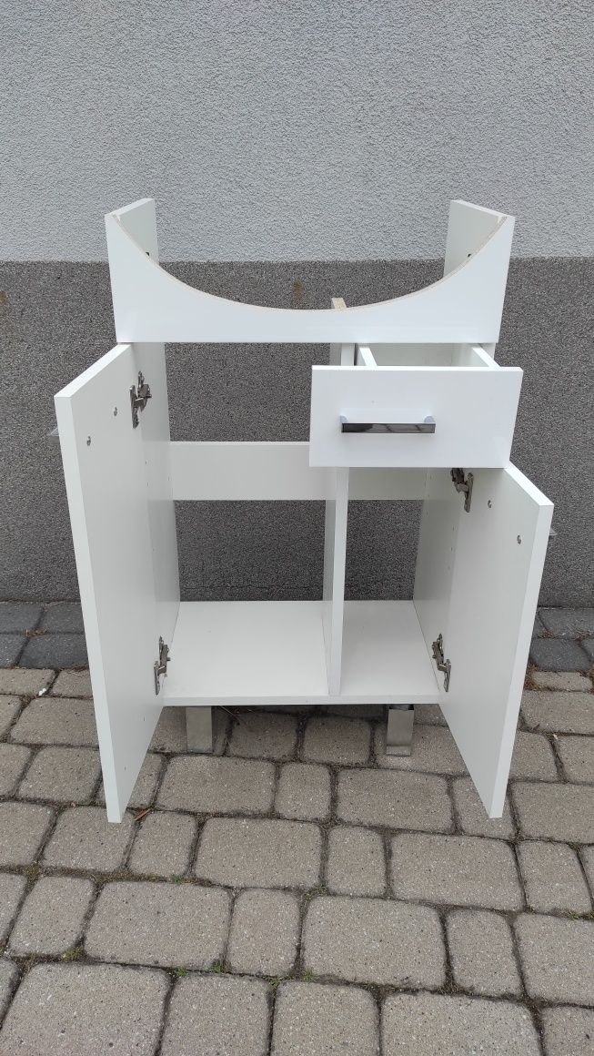 Szafka łazienkowa pod umywalkę