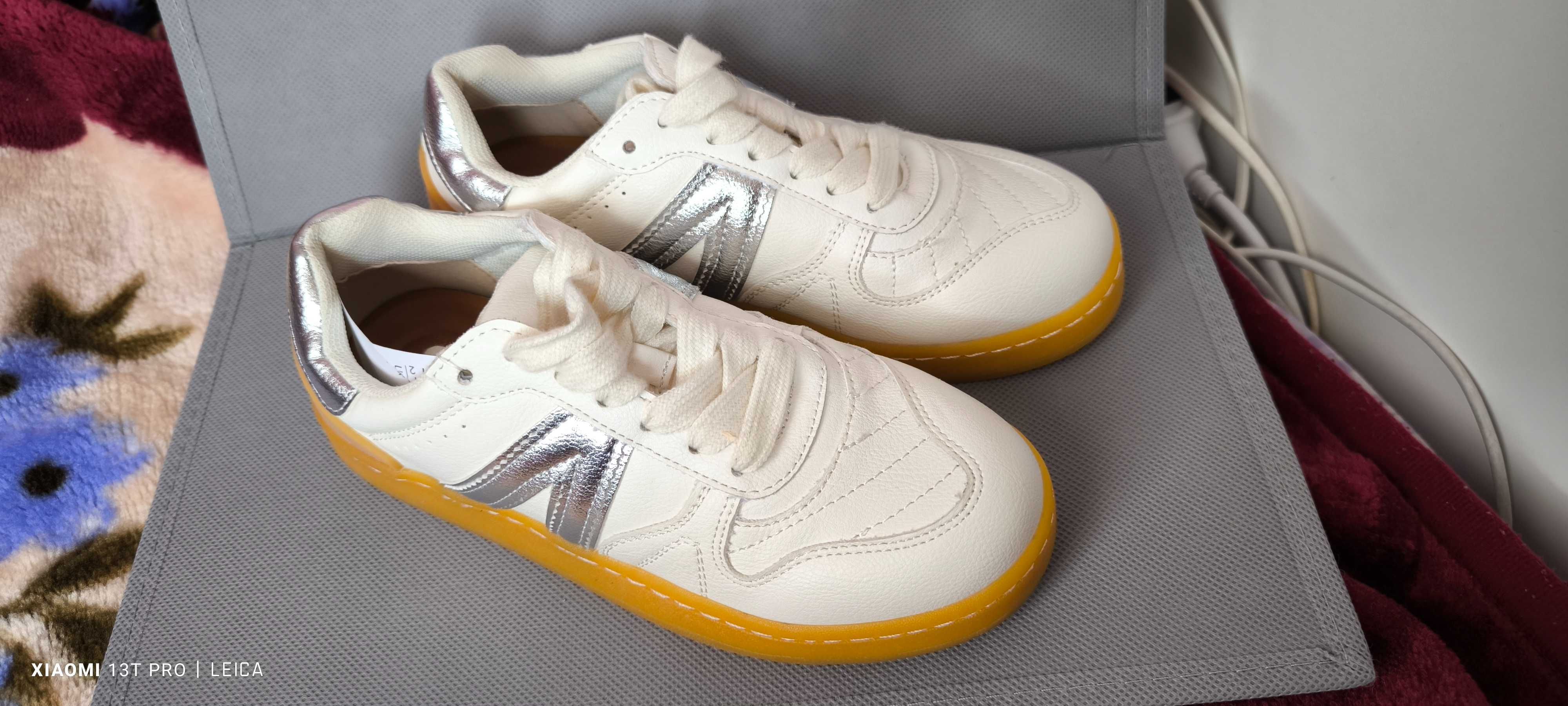 Buty dziecięce od Mia girl , 31/32