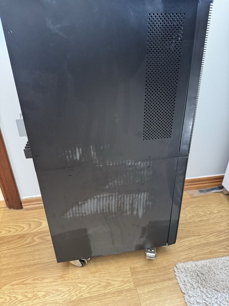 Vendo UPS - Façam Ofertas