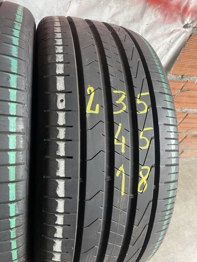 2 Pneus 235/45/18 Hankook Impecaveis