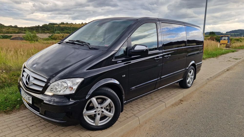 Mercedes-Benz Viano 3.0 V6 CDI SALON PL LED Kamera DVD Navi