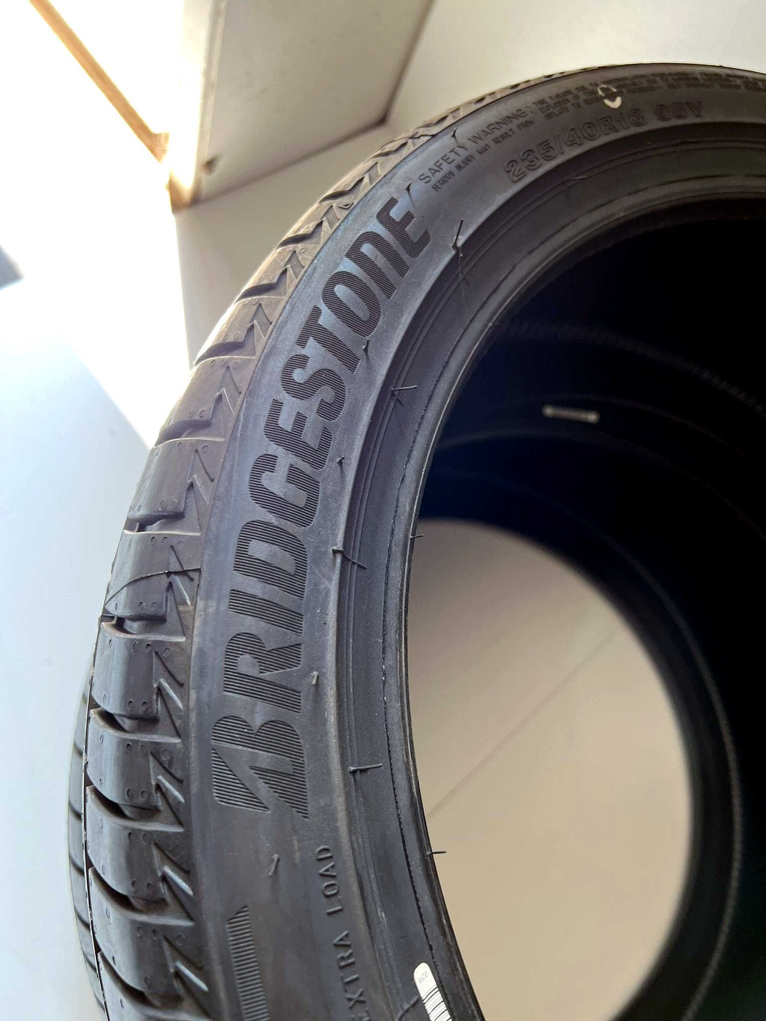 Pneus Bridgestone Turanza T005 - 235/40/19 - NOVOS