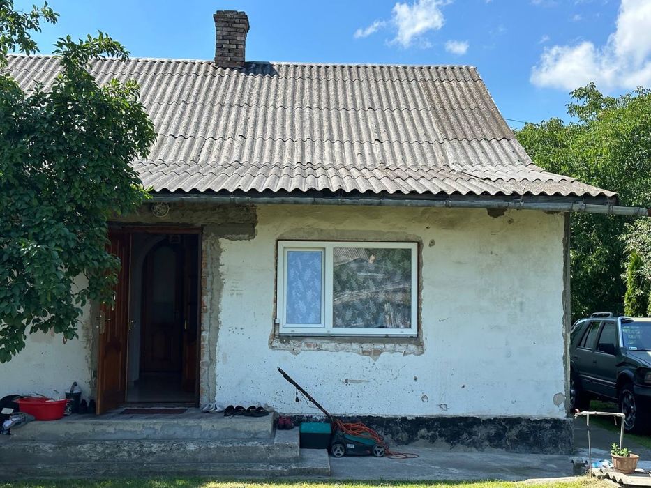Продається будинок в м. Радивилові з ділянкою на 8,5 соток