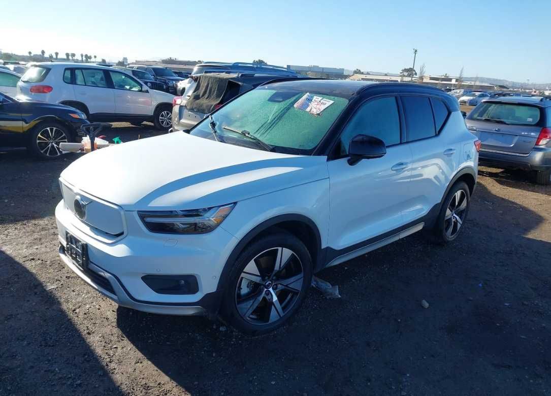 Бампер перед VOLVO XC40 передній вольво шрот розборка передок