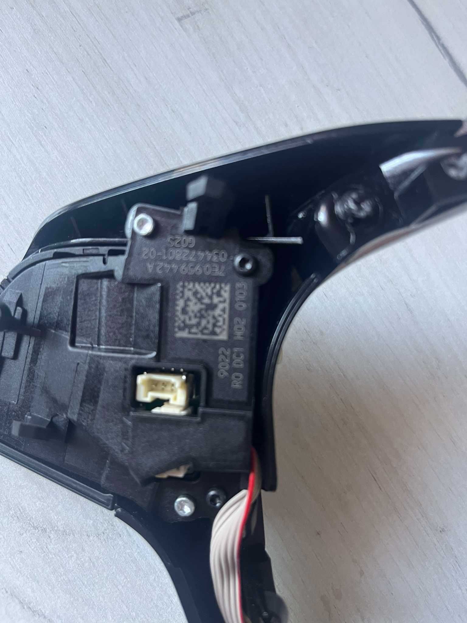 Przyciski do kierownicy VW T6 MULTIFUNKCJA