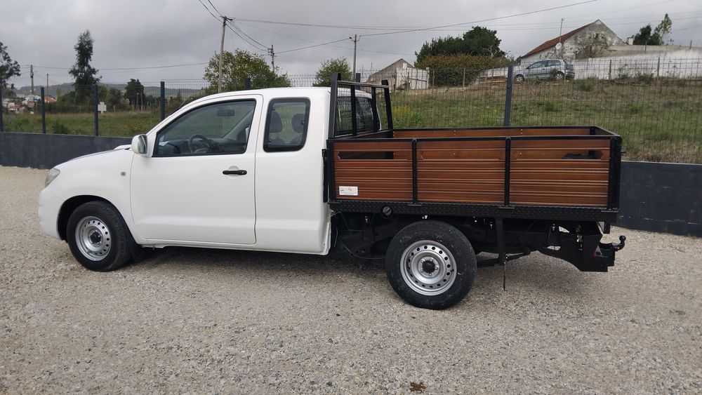 Toyota Hilux Extracab 2.5 D4-D 2WD 2009,120 CV AC