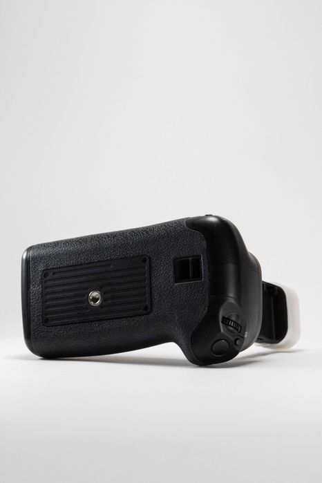Grip BG-E14 para Canon 70D 80D 90D *SEMI-NOVO*