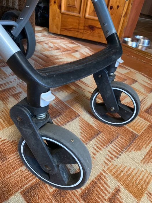 Продам детскую коляску El Camino Me 1052n