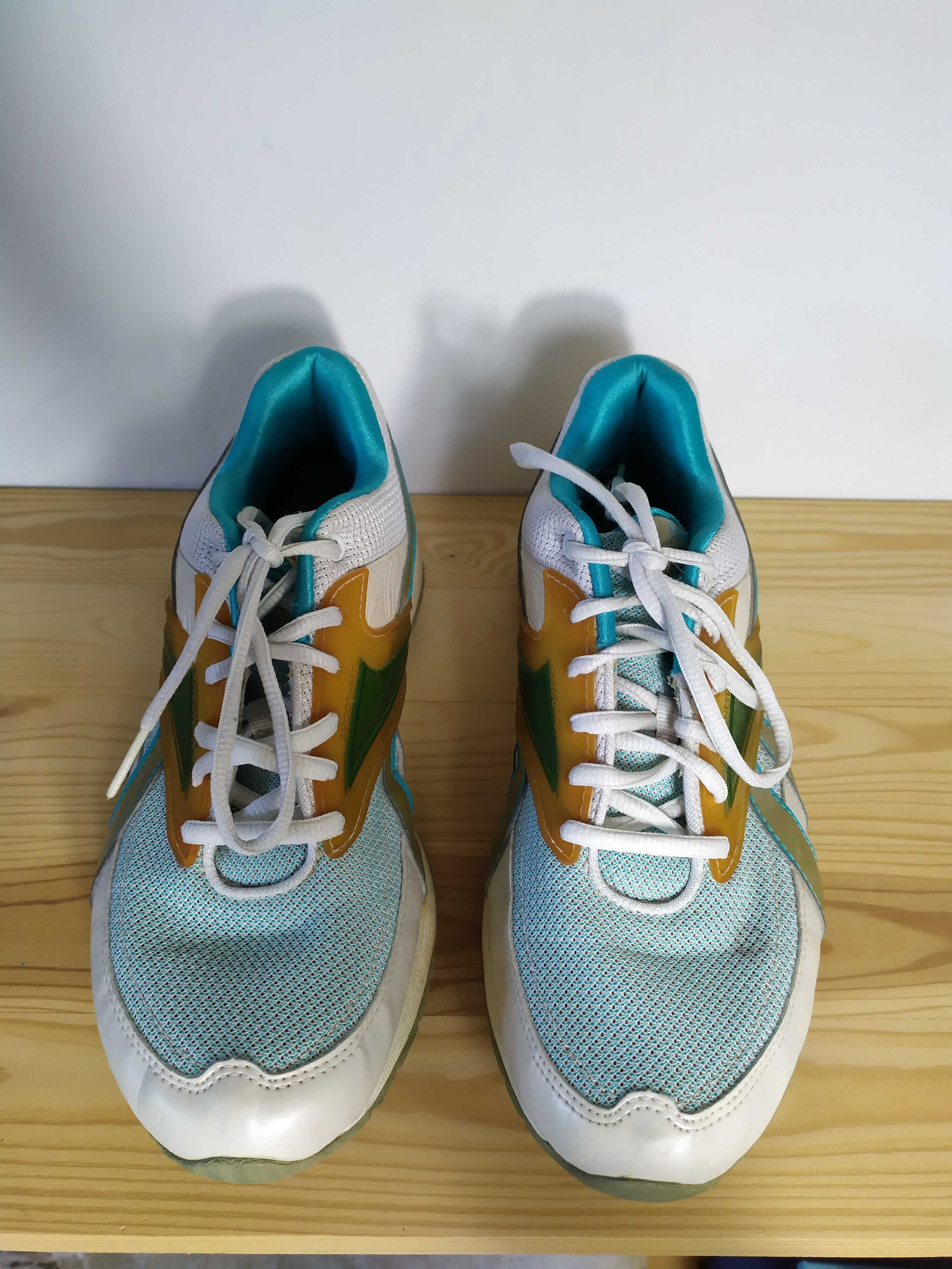 Reebok Easytone Sneakersy / adidasy / buty do biegania Białe 38
