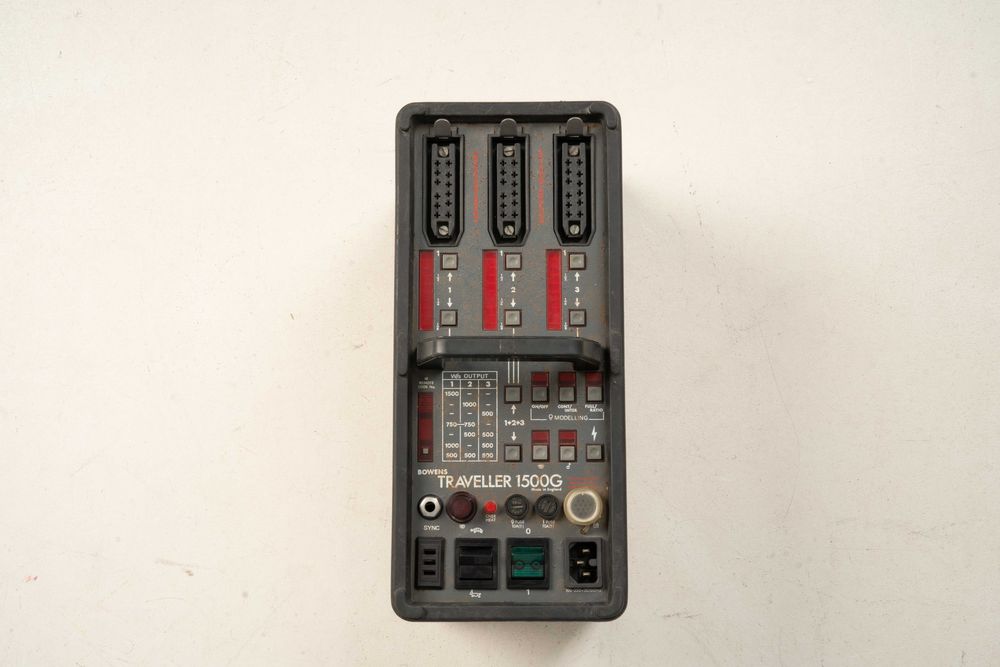 Bowens Traveller 1500G