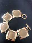 Pulseira dourada
