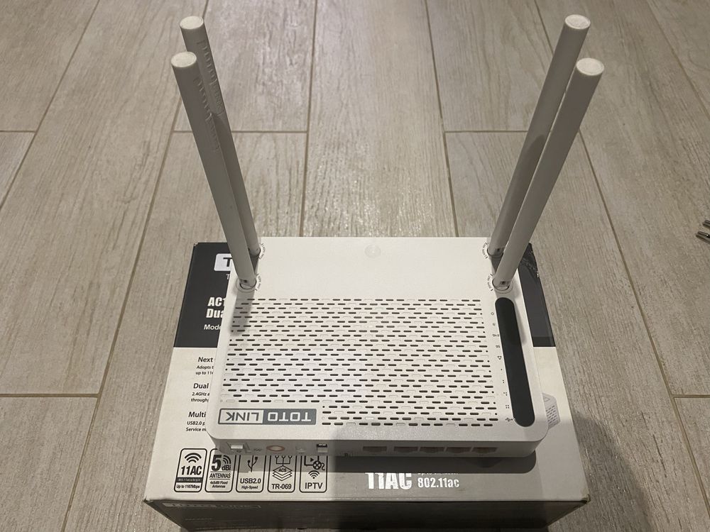 Продам Wi-Fi маршрутизатор Totolink A3002R AC1200