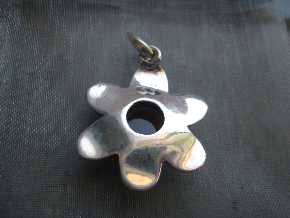 Pendente Flor prata contrastada+pedra semipreciosa(NOVO)