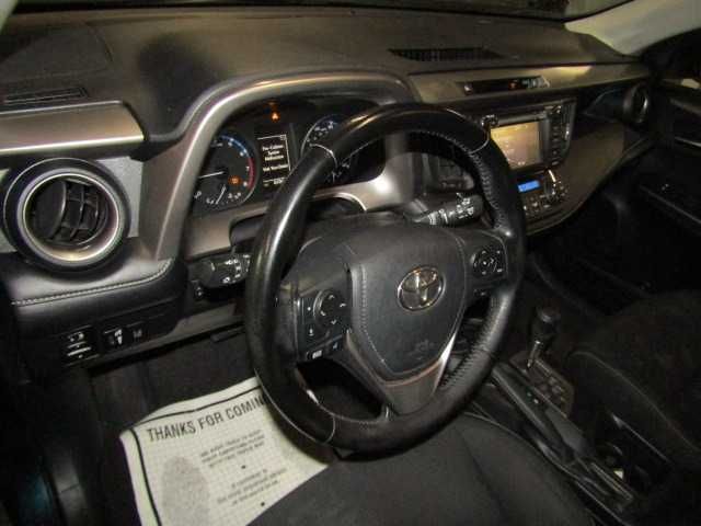 Toyota RAV4 XLE 2018