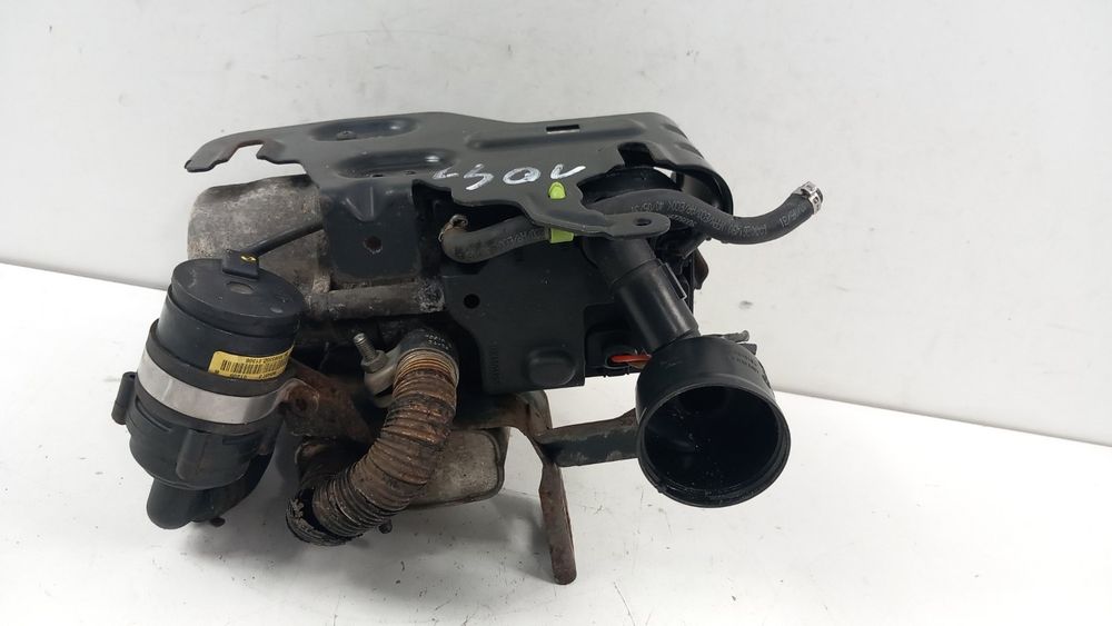 Vw Touran I  Nagrzewnica Ogrzewanie Webasto 1K0815065Ad