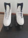 patins brancos de 4 rodas brancos n36 inclui coteveleiras e joelheiras