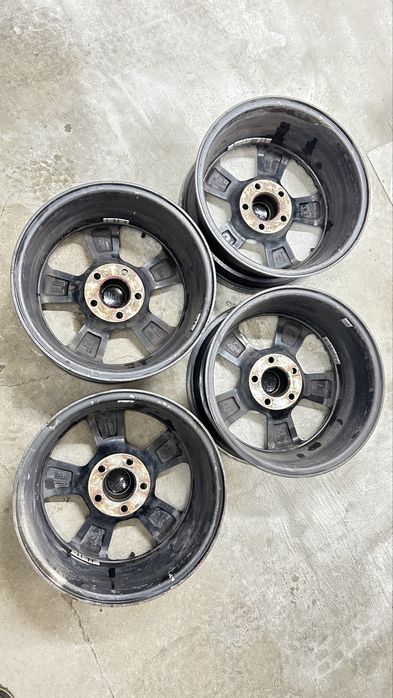 Диски легкосплавні 16 дюймів R16 5 x 114.3 ET35