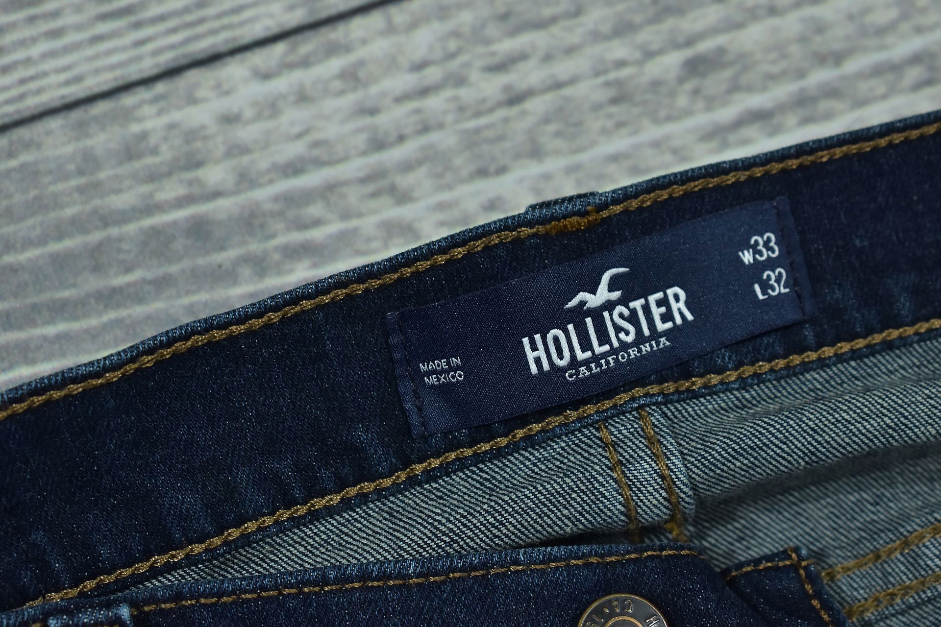 HOLLISTER Epic Flex Slim Straight Spodnie Jeansy Męskie W33 L32