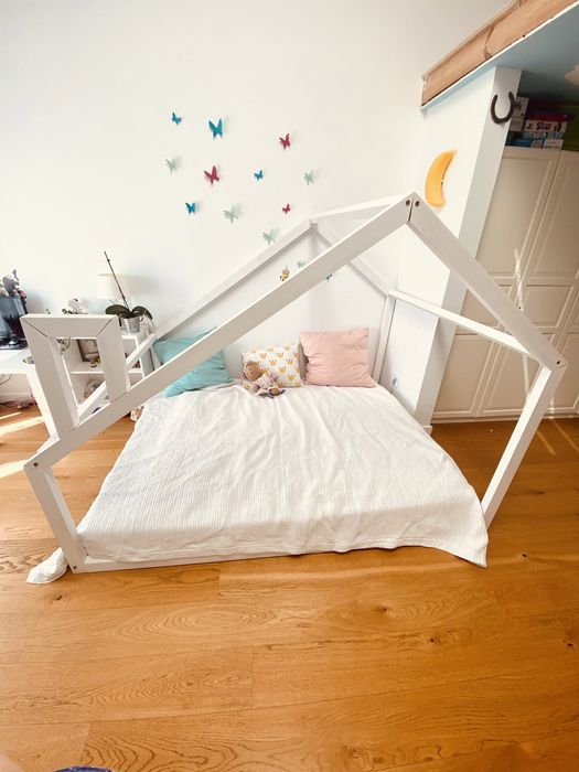 Promocja. Łóżko drewniane domek 160x200 + stelaże