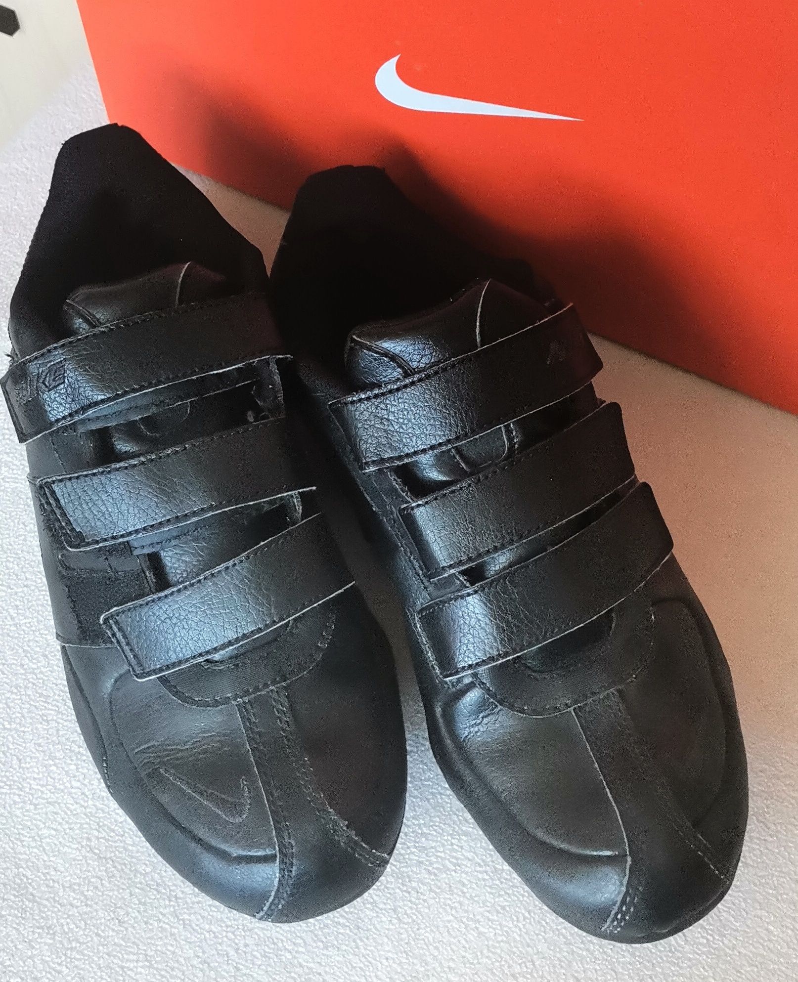 Nike roz 36.5 damskie buty sportowe na rzepy