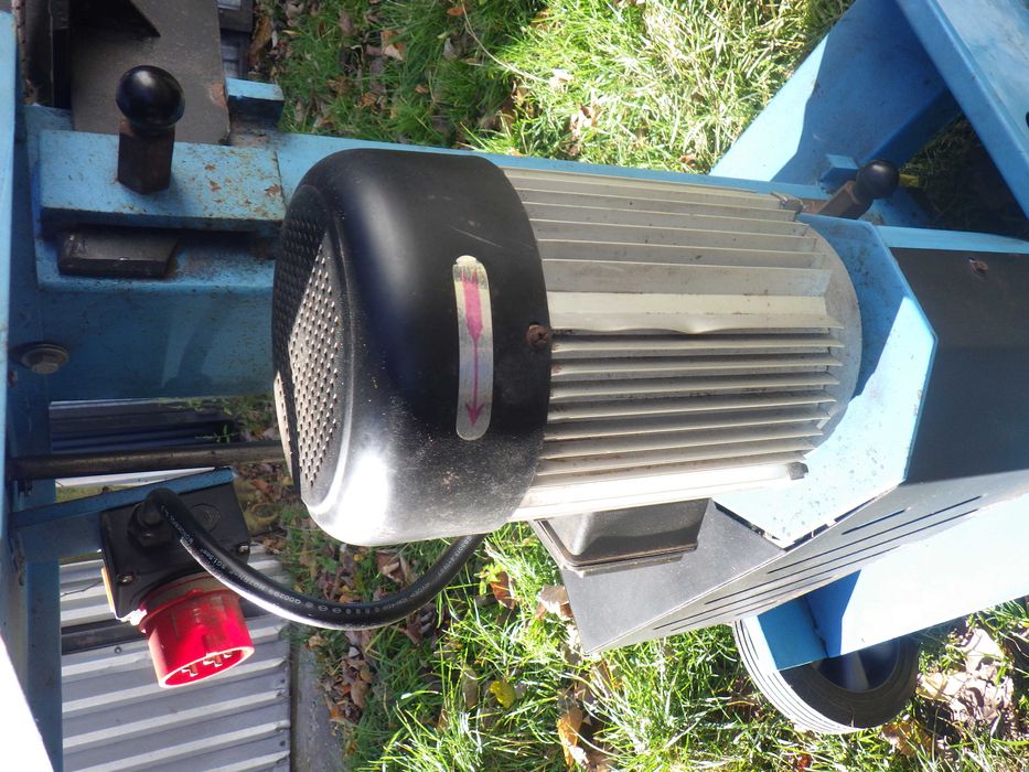 Mocna Łuparka do Drewna Hydraulicza / Rębak ŁUPARKA do drewna 12 Ton