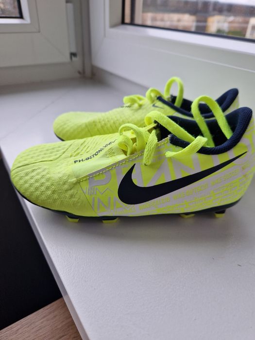 Buty piłkarskie korki Nike Phantom Venom Academy