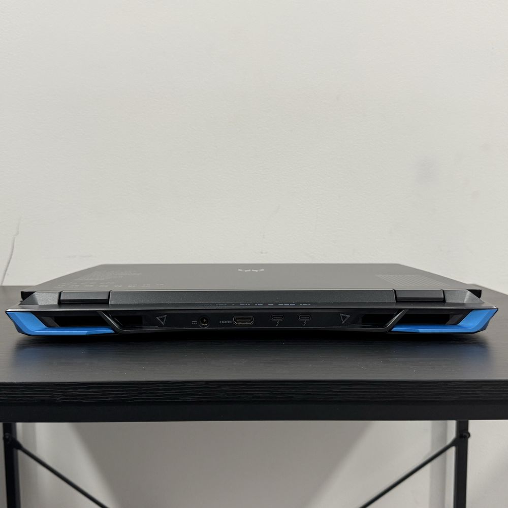 Acer Predator Helios Neo 16 PHN16-71-76H5 New Open Box