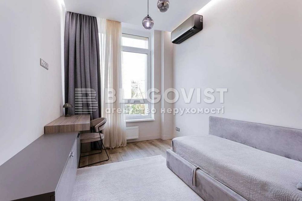 2 к квакртира вул Жилянська 68 Голосіївський р-н