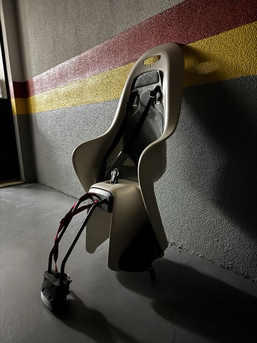 Cadeira de bicicleta de criança