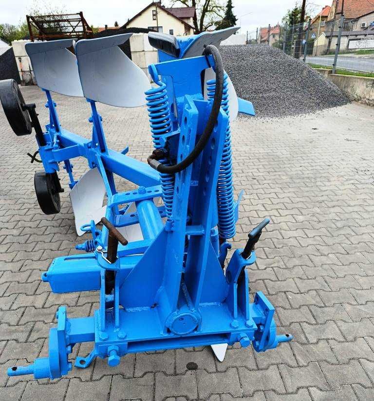 Pług 3 skibowy obrotowy Lemken Opal 90  2+1