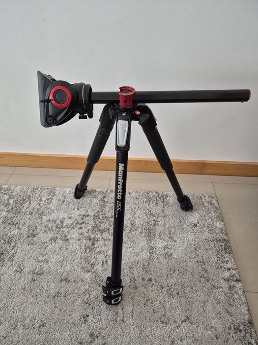 Tripé Manfrotto MT055XPRO3 + Cabeça MVH500AH