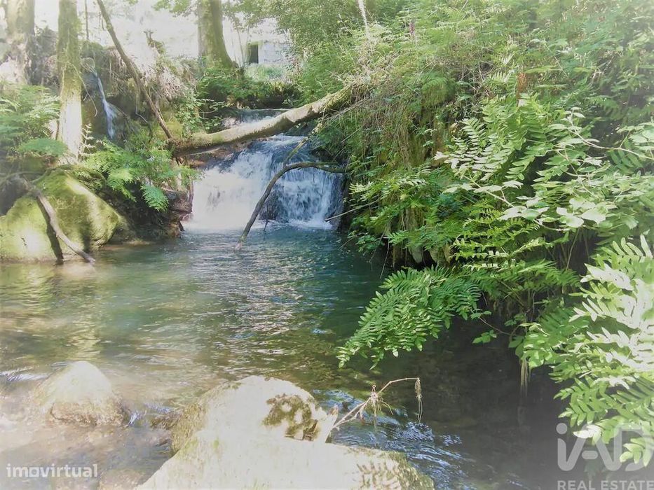 Casa de aldeia T2 em Sousela de 6500,00 m2