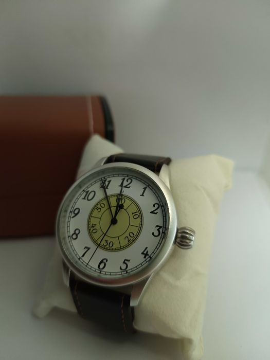 Zegarek mechaniczny Pilot