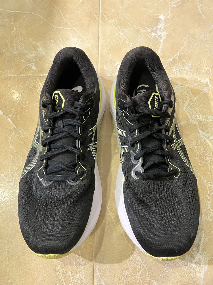 Кросівки для бігу чоловічі Asics Gel-Kayano 30