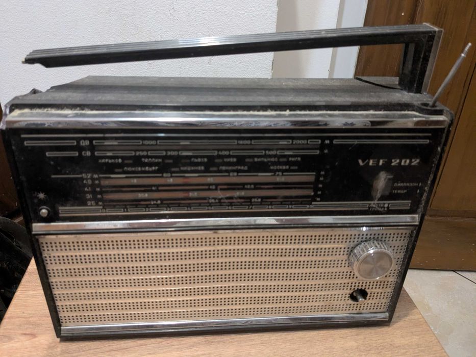 Радіоприймач VEF 202