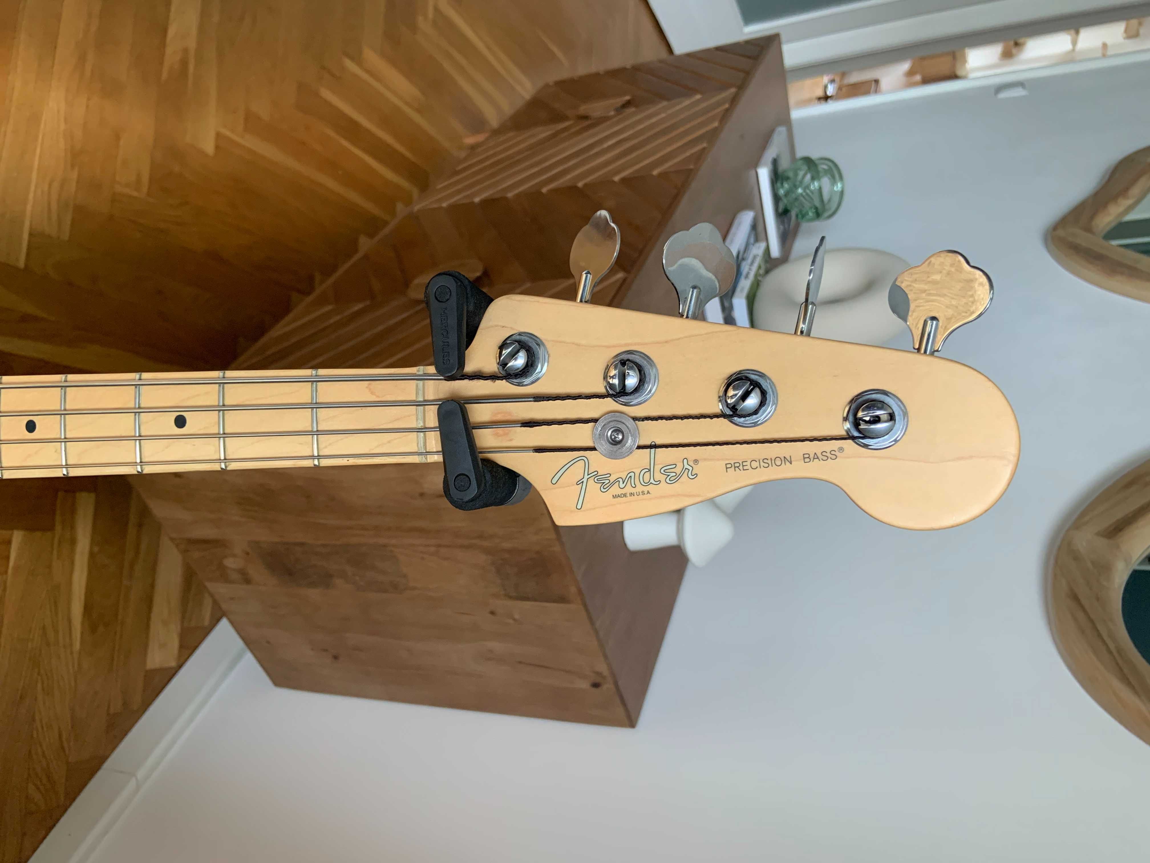 Fender Precision Bass USA Standard 2006