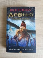 Apollo i boskie próby Tom 2 Mroczna przepowiednia - Rick Riordan