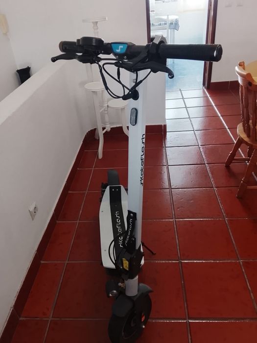 Trotinete em bom estado