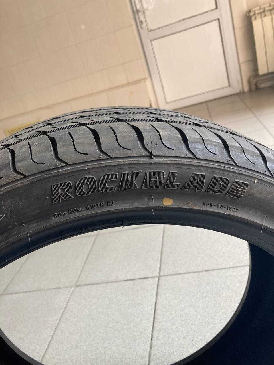 Літня шина ROCKBLADE Rock 525 225/40 R18 92W