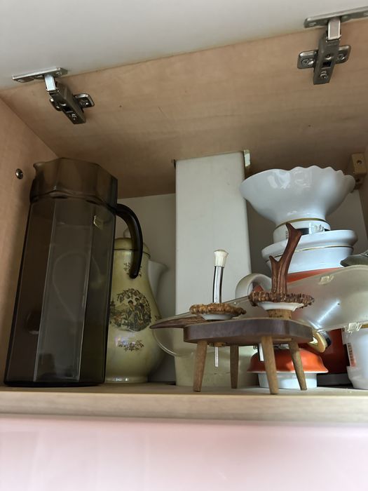 Сервізи. Посуд. Графіни.