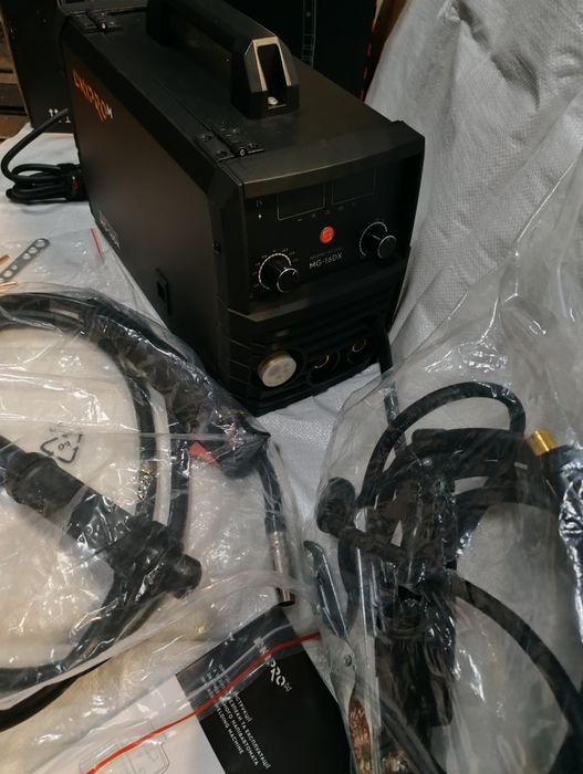 Зварювальний напівавтомат "Дніпро М"  MG16 DX