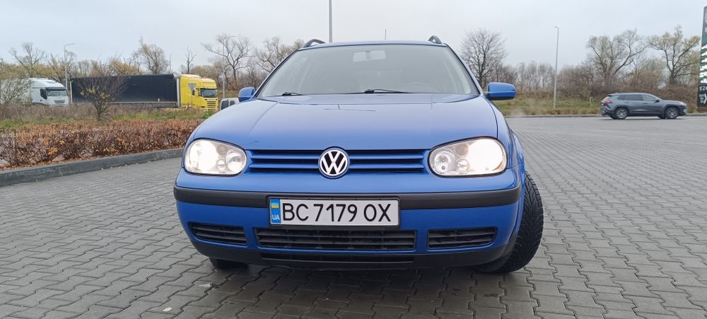 Volkswagen golf 4
