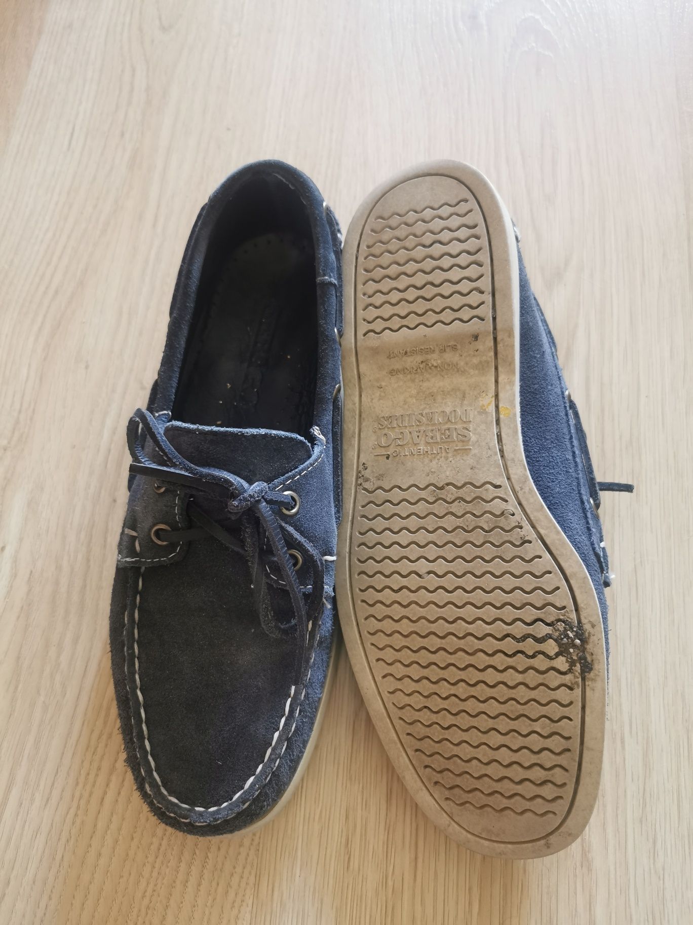 Granatowe buty żeglarskie Sebago, rozmiar 42