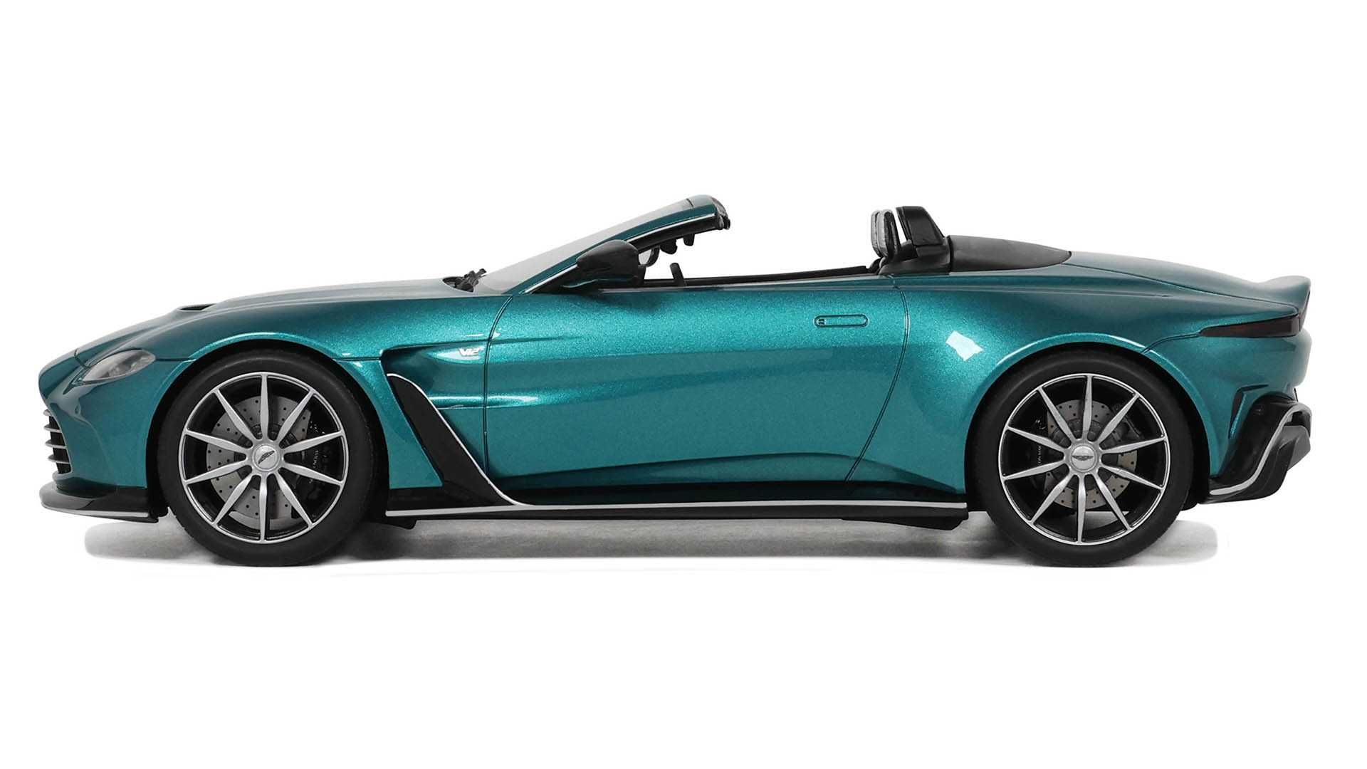 Model 1:18 GT Spirit Aston Martin V12 Vantage Roadster turquoise 2023