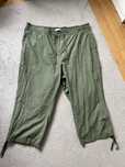 Spodnie zielone damskie dlugosc 3/4 firma EVANS roz. 54